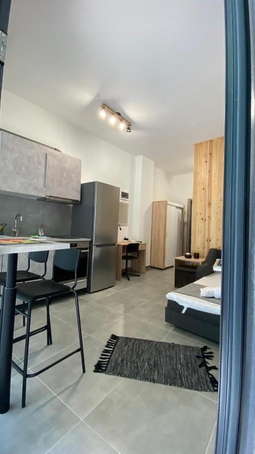 Giannis Studio Thessaloniki Exterior photo