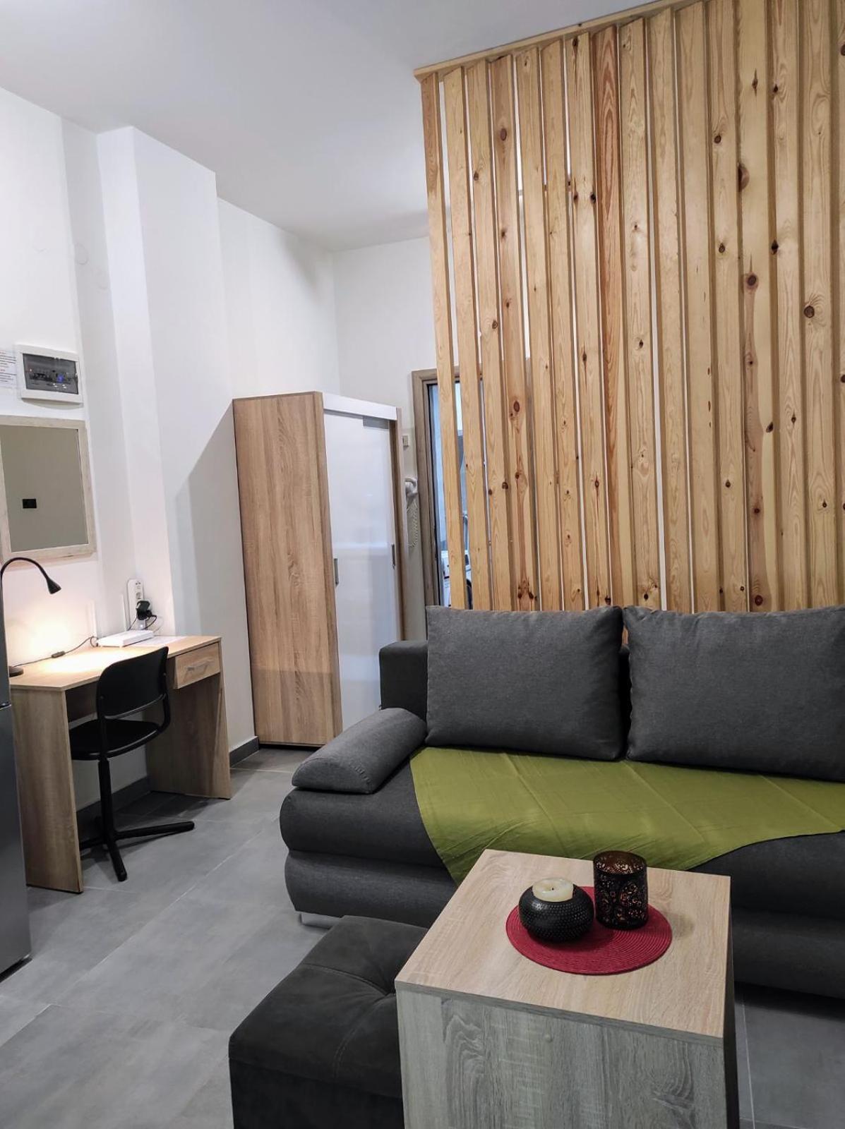 Giannis Studio Thessaloniki Exterior photo