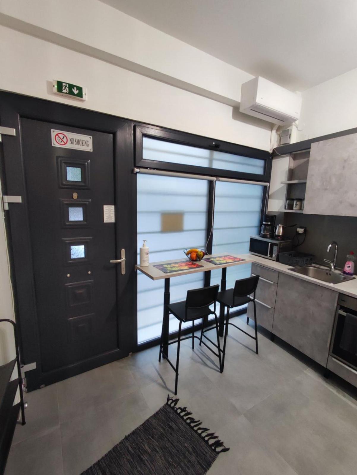 Giannis Studio Thessaloniki Exterior photo